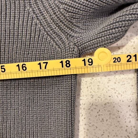 J.Crew Gray Cotton Mock Neck Sweater Waffle Knit Women Medium Flawed Preppy - Picture 6 of 7